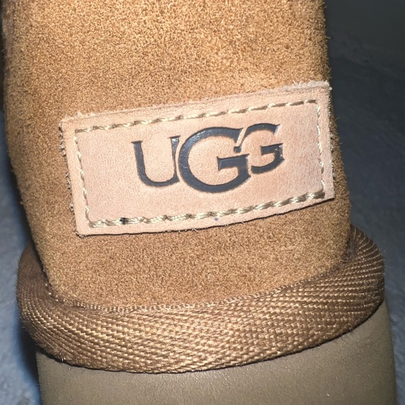 SOLD - Picture 3 of 4